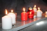 Глава района Александр Зотов принял участие во Всероссийской акции «Свеча памяти», в рамках которой, жители страны зажигают свечи, чтобы отдать дань уважения всем жертвам войны.