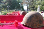 Церемония перезахоронения останков советского воина, погибшего в годы Великой Отечественной войны