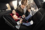 Прежде чем отправится с ребенком на автомашине, побеспокойтесь о его безопасности