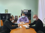 Заместитель главы администрации Красноармейского муниципального района Алексей Сергеевич Крамаров провел совещание с руководителями коммунальных служб.