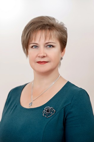 Елена Наумова.jpg